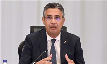   وزير التموين يبحث تكلفة إنتاج الخبز السياحي والفينو
