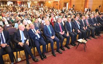   محافظ القاهرة يشهد المؤتمر السنوى لكلية طب قصر العيني جامعة القاهرة