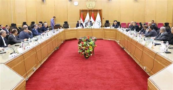رئيس مجلس الدولة يوجه بسرعة إنجاز ملفات الفتوى استعدادًا للعام القضائي الجديد