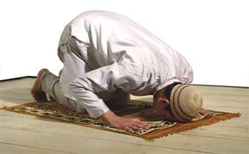   هل سجود الشكر بعد التسليم من الصلاة بدعة؟