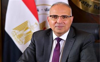   وزير الري يتابع المشروع القومي لضبط نهر النيل وفرعيه والتعامل الفوري مع المخالفات
