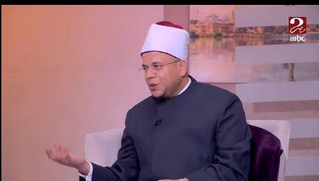 أسامة قابيل: “الرزق” في القرآن يشمل كل النعم وليس المال فقط