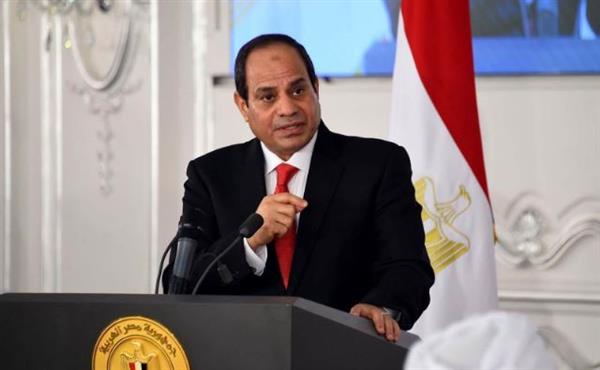 الرئيس السيسي يوجه بترشيد تكاليف تراخيص السيارات وحسن معاملة المواطنين