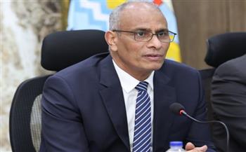   محافظ كفرالشيخ يتابع تدريب العاملين على منصة الإزالات الوطنية