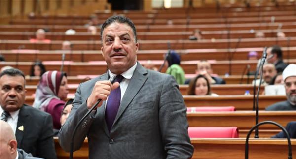فيصل أبو عريضة: اجتماع السيسي بالحكومة والمحافظين والعُمد والمشايخ يؤكد أهمية وعي المصريين