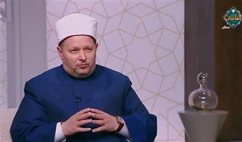   الشحات عزازي: الفرح عبادة.. والتوازن سر الاستقامة في حياة الإنسان
