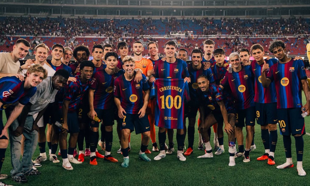برشلونة يراهن على الشباب.. قائمة فليك الأصغر في الدوري الإسباني
