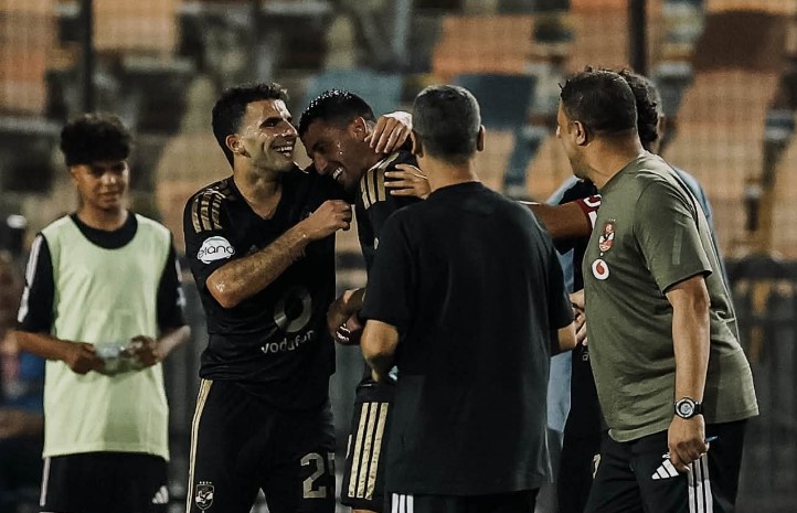 عموتة يعلن تشكيل الأهلي لمواجهة سموحة في الدوري