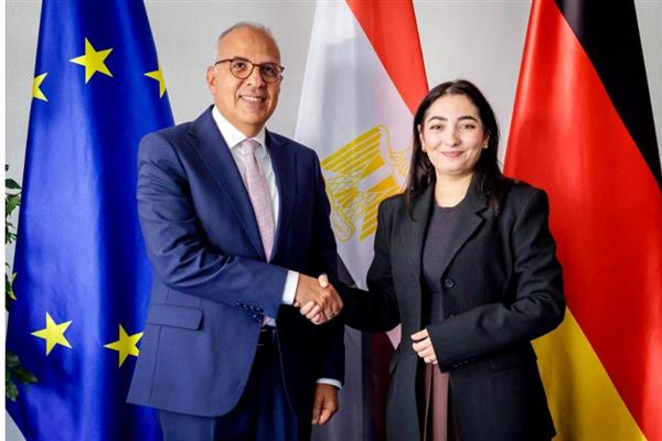 وزير الري يبحث مع وزيرة التعاون الألمانية تعزيز الأمن المائي بأفريقيا