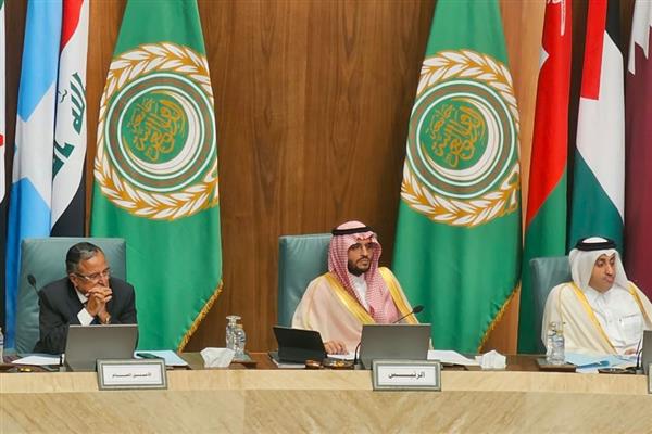 عبدالله بن زرعة: السعودية تواصل تعزيز تنافسية اقتصادها ودعم العمل العربي المشترك