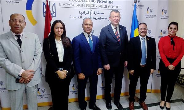 وفد رفيع المستوى من حزب الاتحاد يزور السفارة الأوكرانية بالقاهرة