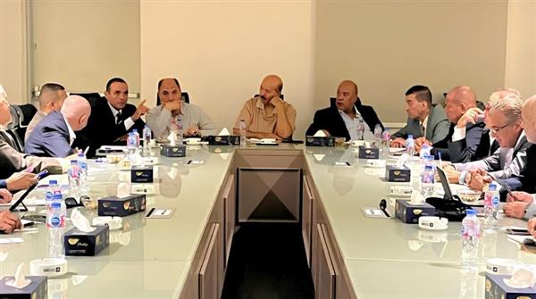 اجتماع موسع لمصانع الدرفلة والصناعات الهندسية لمواجهة تداعيات قرار البيليت
