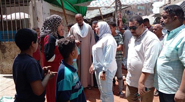 محافظ أسيوط يحسم ملف الإشغالات.. حملات مفاجئة وغلق للمخالفين