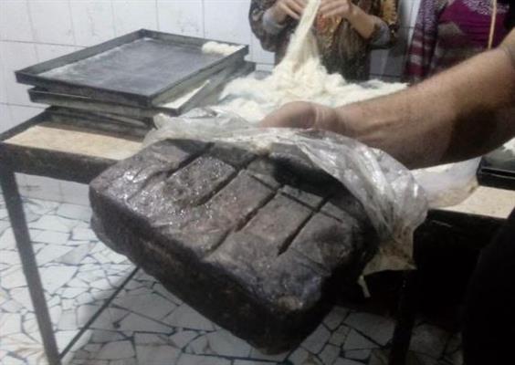 محافظ أسيوط يشدد الرقابة.. حملات على المخابز ومصانع الحلوى