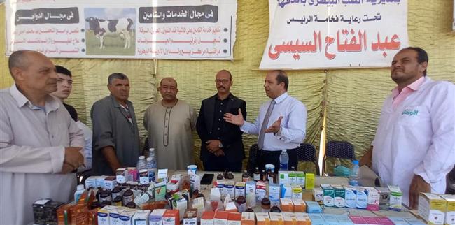 الطب البيطري بالدقهلية يعالج 1120 حيوانًا و7000 طائر في قافلة بقرية البشنيني