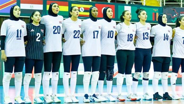 وزير الشباب والرياضة يهنئ سيدات الطائرة بالتتويج الأفريقي والتأهل للأولمبياد