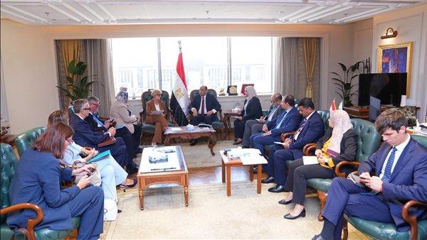 وزير العمل ونظيرته الإيطالية يعلنان فتح مسارات جديدة للمصريين للعمل في إيطاليا