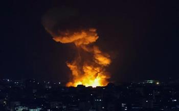 جيش الاحتلال يعلن شن ضربات في جنوب لبنان 