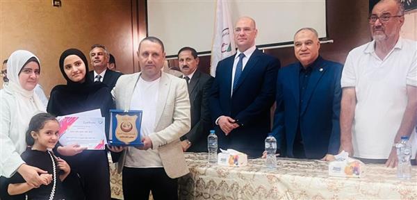 صيادلة القليوبية تكرم أبناء أعضائها المتفوقين والخريجين الجدد