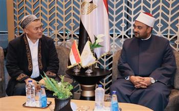   أمين عام "الأعلى للشئون الإسلامية" ومفتي منغوليا يبحثان سبل وآليات التعاون الديني