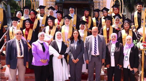 نقيب التمريض: تخريج أول دفعة من مدرسة عبلة الكحلاوي إضافة لمنظومة التمريض في مصر