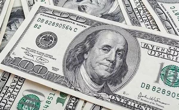 سعر الدولار الآن.. تفاصيل أحدث تحركات العملة الأمريكية
