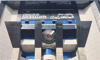 «شيوخ المهنة» يحذرون من تداعيات قيد محرري المواقع بنقابة الصحفيين: «مغازلة انتخابية تهدد الكيان النقابي»