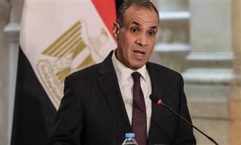   وزير الخارجية يدين الهجمات الإيرانية على الخليج ويؤكد تضامن مصر مع الدول المتضررة