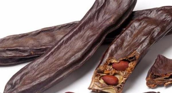 الخروب الجاف.. غذاء طبيعي لدعم المناعة ومقاومة الحساسية