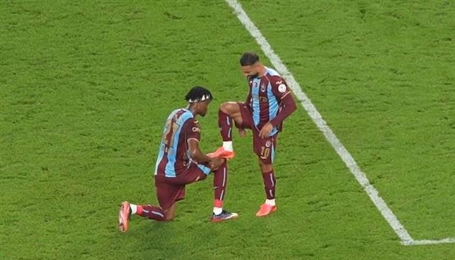 بعد خماسية طرابزون.. محمد صلاح يحجز مكانه في التشكيلة المثالية للدوري التركي