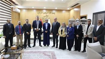   محافظ الوادي الجديد تتابع تقييم المشروعات الخضراء الذكية