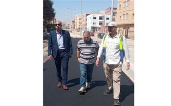   رئيس جهاز الشروق يتابع أعمال الأسفلت ورفع كفاءة الطرق ميدانيًا
