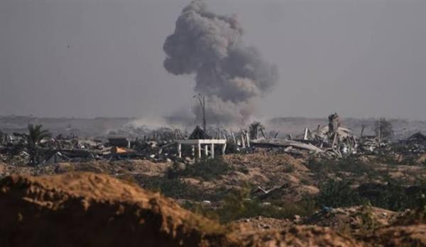 طيران الاحتلال الإسرائيلي يستهدف منزلا في خان يونس جنوب غزة