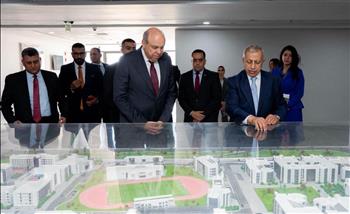   وزير الطيران المدني يتفقد فرع الأكاديمية العربية للعلوم والتكنولوجيا والنقل البحري بالعلمين