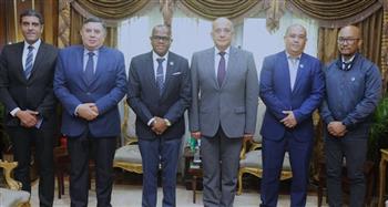   الهيئة العامة لميناء الإسكندرية تستقبل وفدا من مدغشقر 