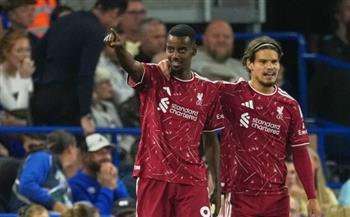 باركولا وإيزاك يقودان هجوم ليفربول أمام أتلتيكو مدريد في دوري الأبطال