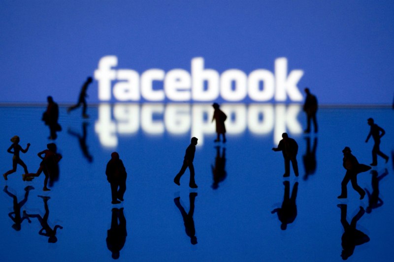   دراسة حديثة تحذر من استخدام «فيسبوك» !