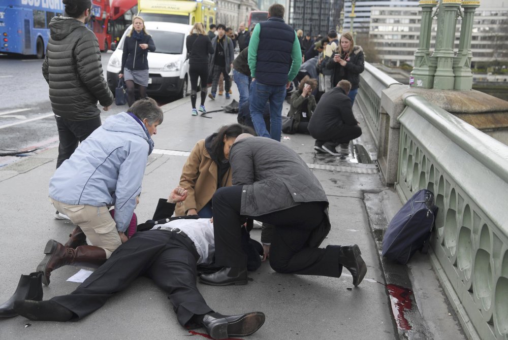   شرطة لندن: مقتل وإصابة 24 شخصًا بينهم 4 ضباط في هجوم البرلمان