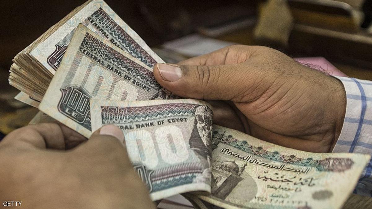   مصر.. تراجع كبير في عجز الميزان التجاري