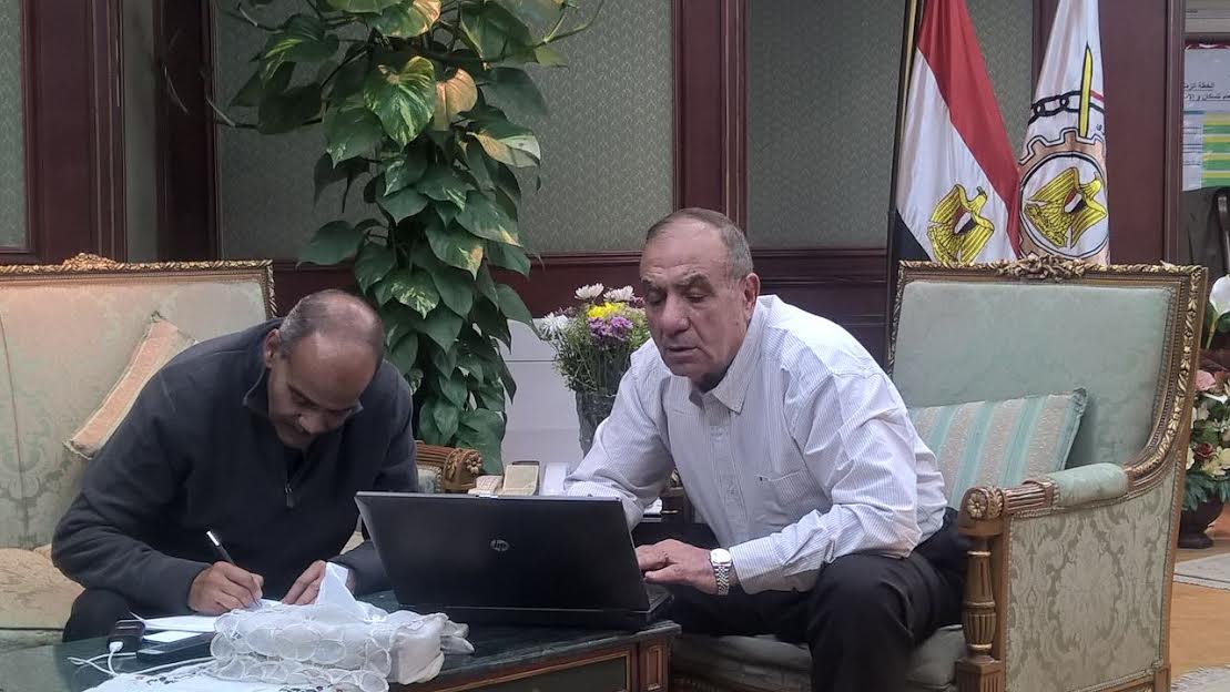   أبو بكر الجندى رئيس "التعبئة والإحصاء"   لـ "دار المعارف": القاهرة الأقل في إنجاز التعداد بنسبة 87% والوادي الجديد الأعلى بنسبة 99%