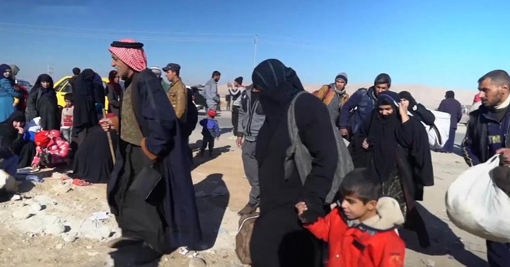   فرار عشرات الآلاف من غربي الموصل بسبب المعارك