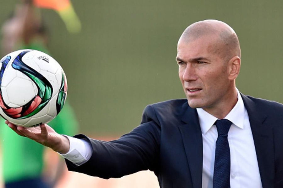   زيدان يحذر من صعوبة مباراة "ريال مدريد" غدا أمام "نابولي" في دوري أوروبا