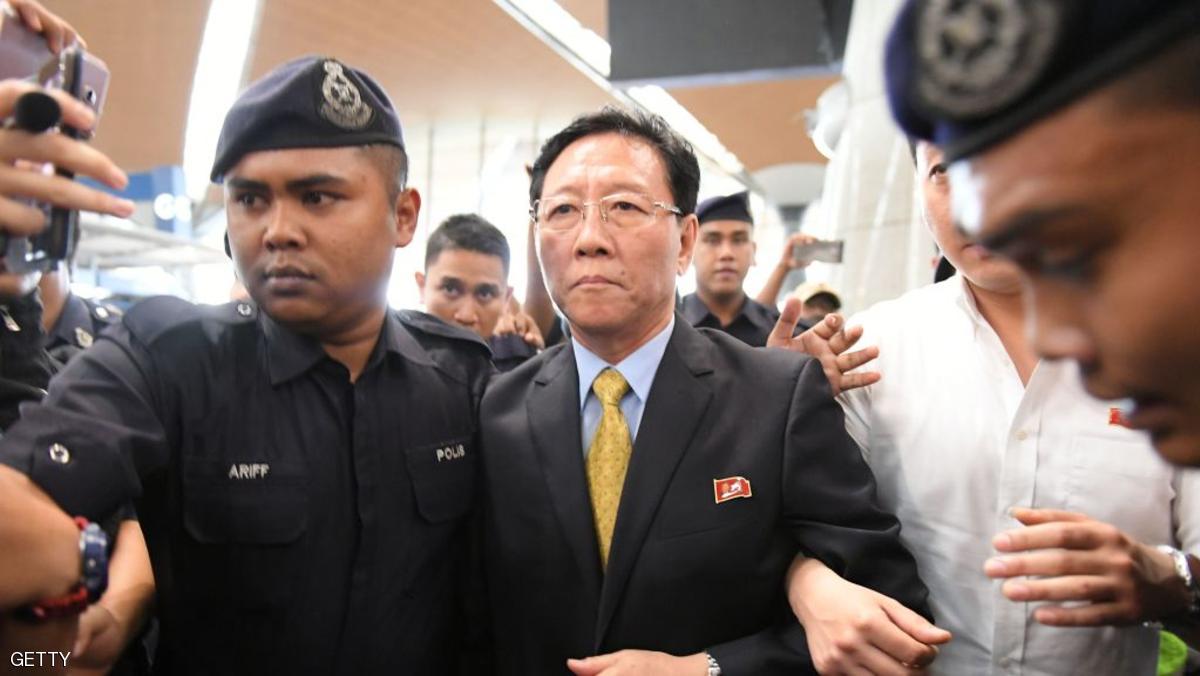   ماليزيا.. استنفار أمني مع مغادرة "السفير المطرود"