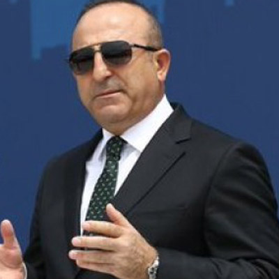   وزير خارجية تركيا يصل إلى فرنسا غدا بعد منعه من زيارة هولندا