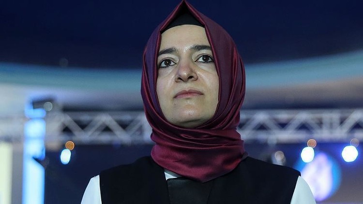   وزيرة الأسرة التركية تتحدث عن تعامل هولندا "البشع"