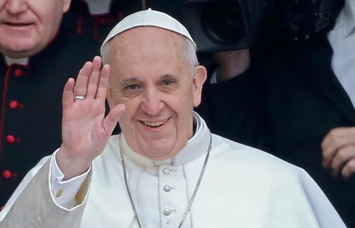   بابا الفاتيكان يصلي من أجل الشرق الأوسط