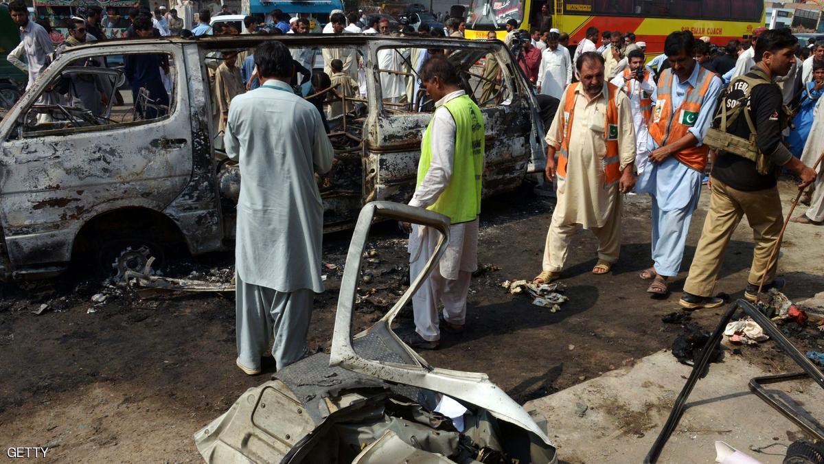  مقتل وإصابة 10 فى تفجير حافلة شمال غربي باكستان