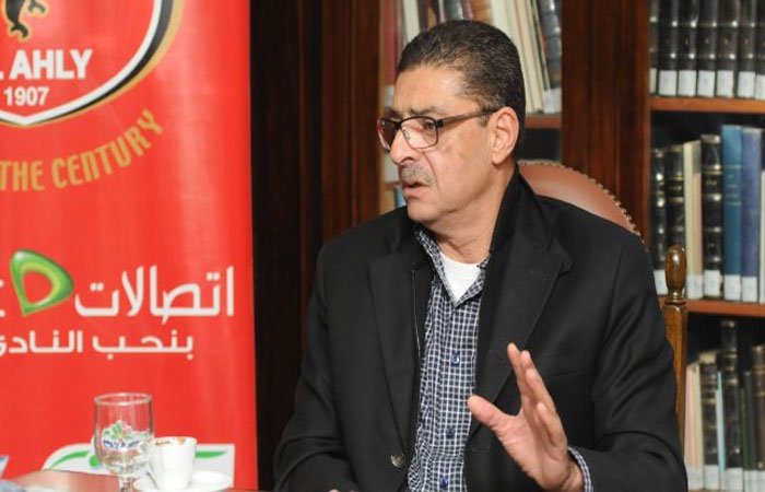   تفاصيل غضب أعضاء الأهلى من محمود طاهر بسبب "الاسترشادية"