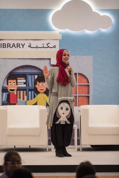   حنان ترك تحضر فعاليات مهرجان الشارقة القرائي للطفل