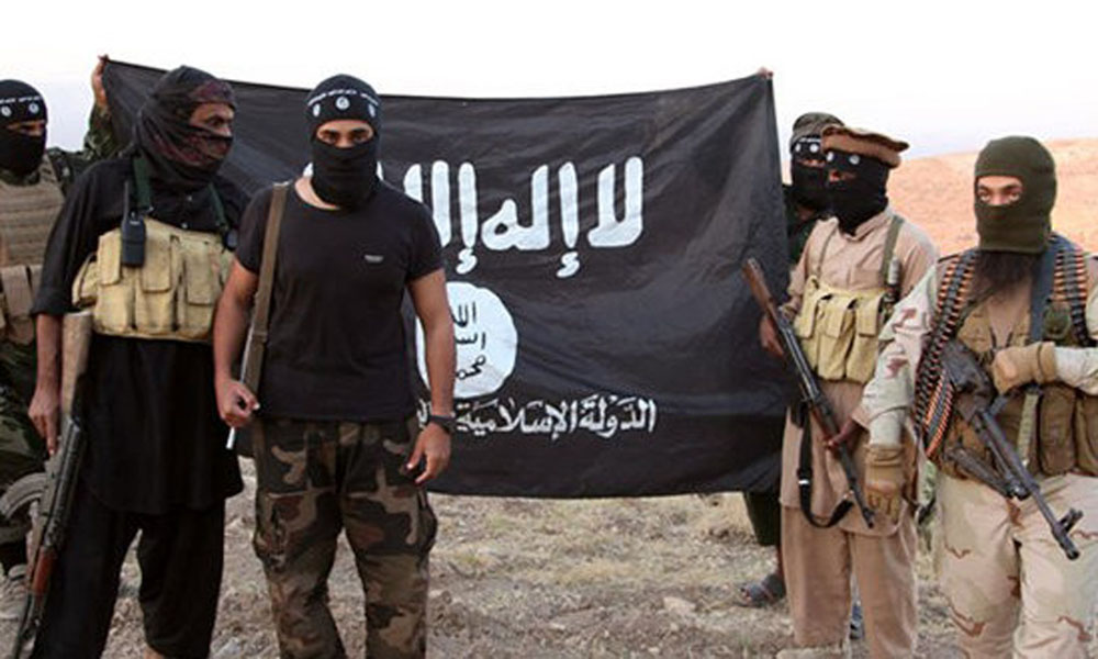   صورة| داعش يذبح ضابط مخابرات روسى